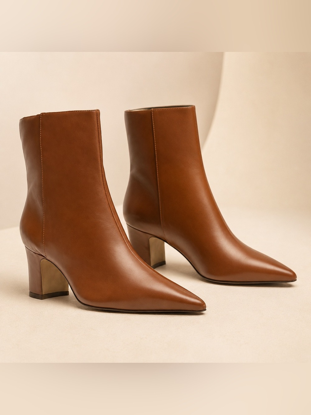Women’s Pointed Toe Ankle Boots in Brown Leather